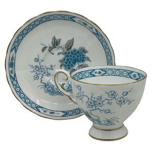 Tuscan Blue Floral Tea Cup and Saucer Footed D2127 Bone‎ China England Cottage